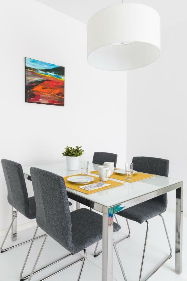 Baron Apartments ซูชิเซ ภายนอก รูปภาพ
